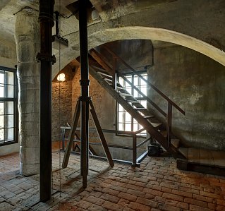 Water reservoir tower
