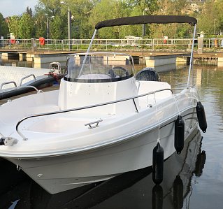 AM Yacht 560 115HP