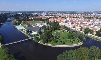 Around along the Vltava