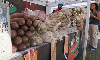 Italian market - APE food tour