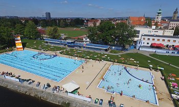 Around along the Vltava