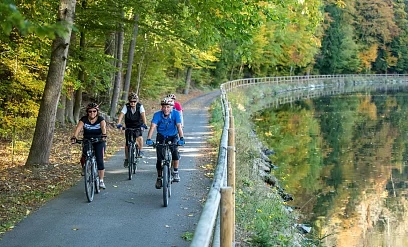Vom Sattel bis zur Sauna. Radfahren und Wellness in der Regi