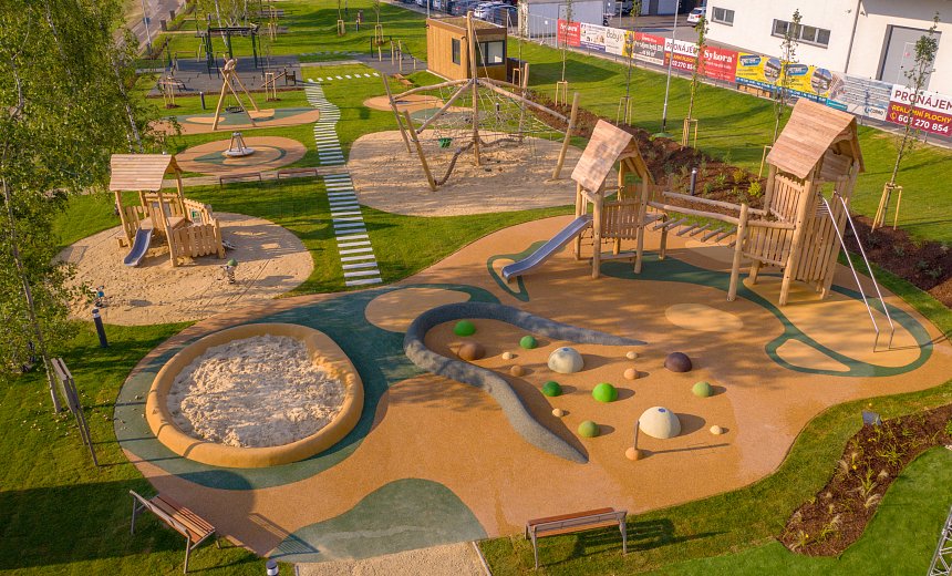 Around along the Vltava